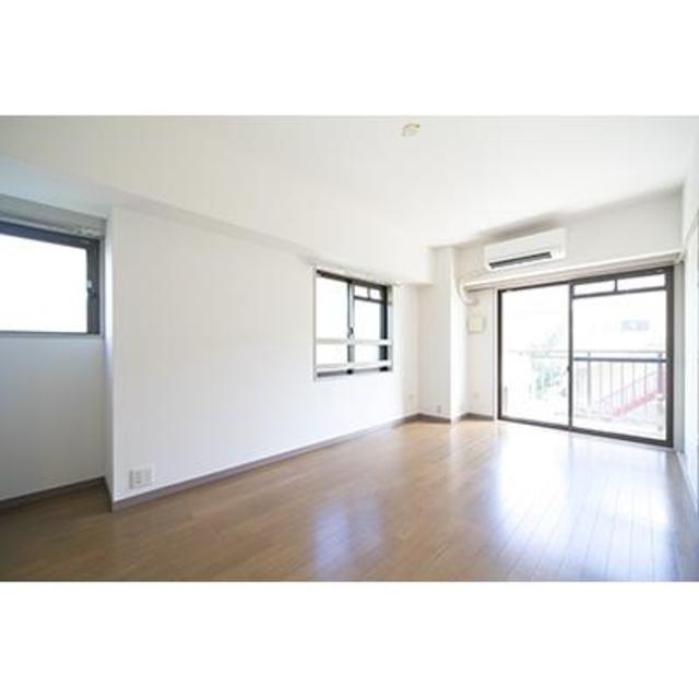 居室・リビング　※写真は同タイプ住戸です。