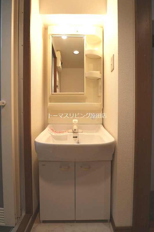 洗面設備　201号室写真