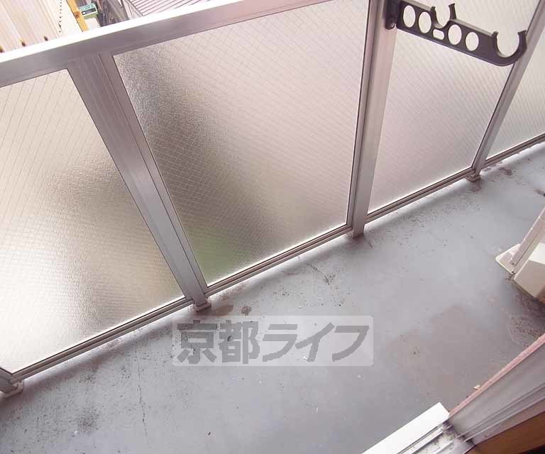 バルコニー　広めの玄関です