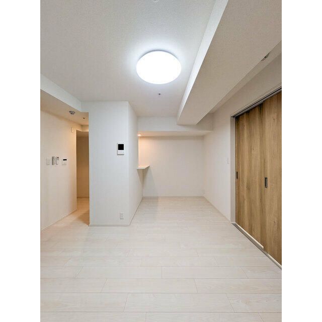 居室・リビング　☆明るい洋室☆