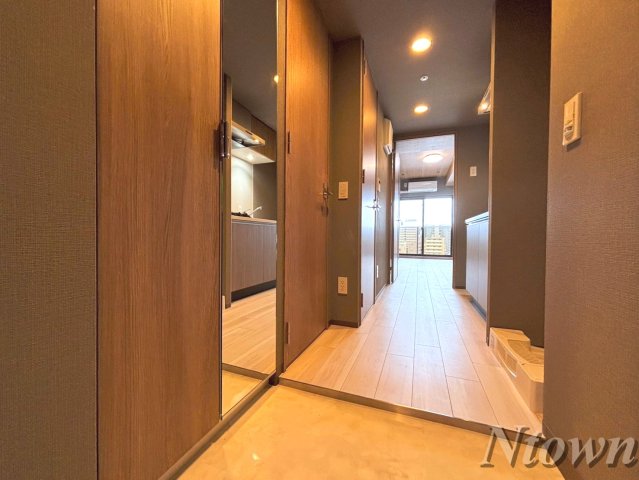 玄関　ゆったりとした玄関です