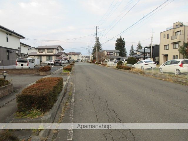 その他　周辺道路（その他）まで0m