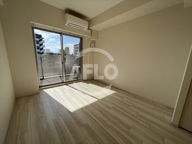 居室・リビング　アドバンス大阪バレンシア　リビング