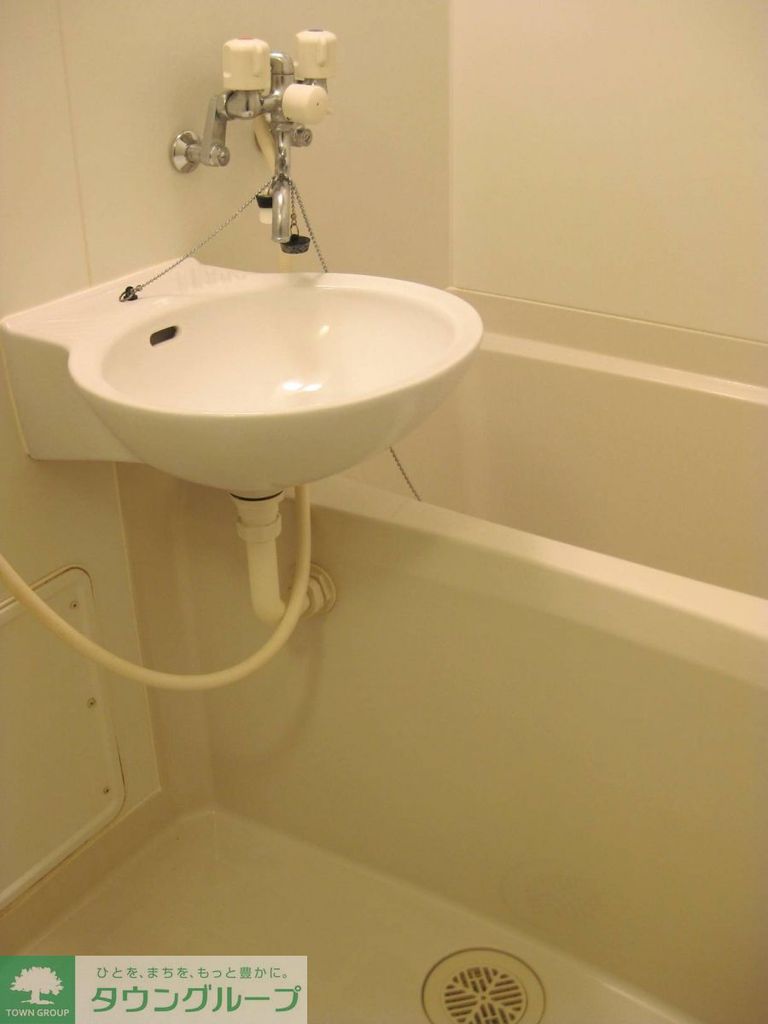 バス・シャワールーム　浴室乾燥機付き