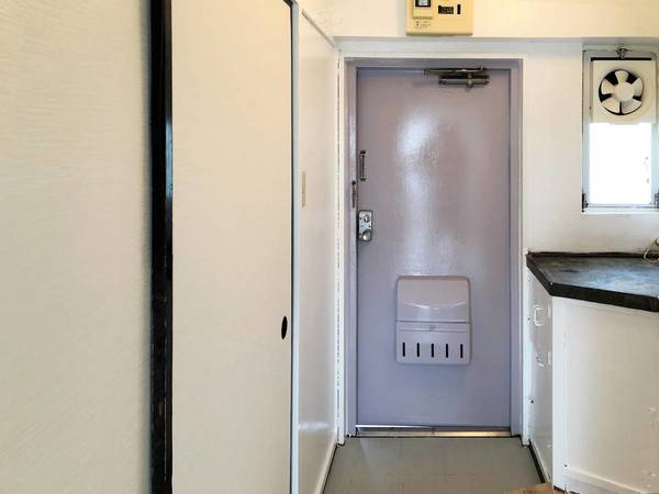 玄関　ビレッジハウスの同一物件・同一タイプの間取りの写真です