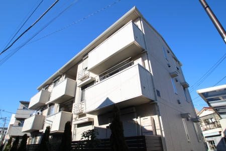 建物外観　SECOMのセキュリティシステム搭載♪