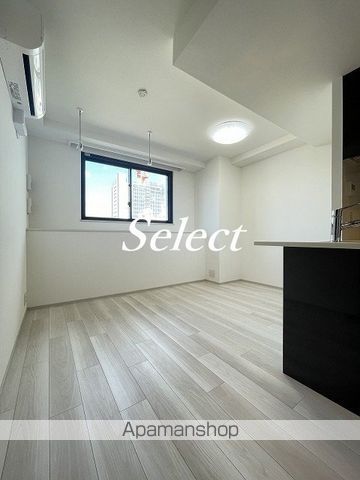 GRAN PASEO横濱関内PREMIUMの居間写真
