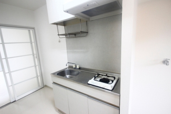 キッチン　※別号室の写真です