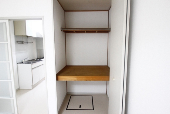 収納　※別号室の写真です