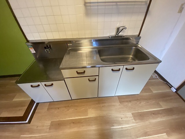 キッチン　※現況を優先します。