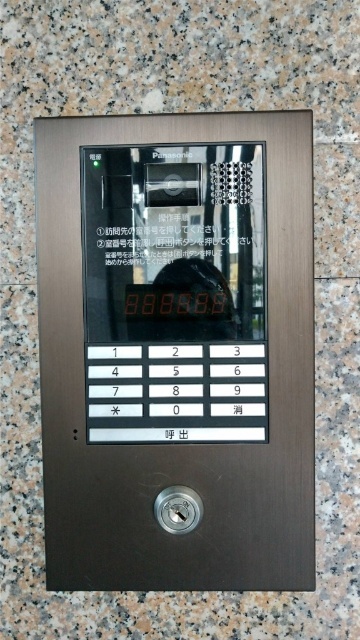 エントランス　Ｒａｆｆｉｎｅ（ラフィーネ）