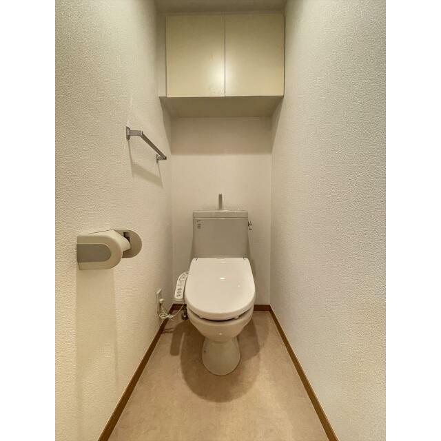 トイレ　同タイプ参考写真