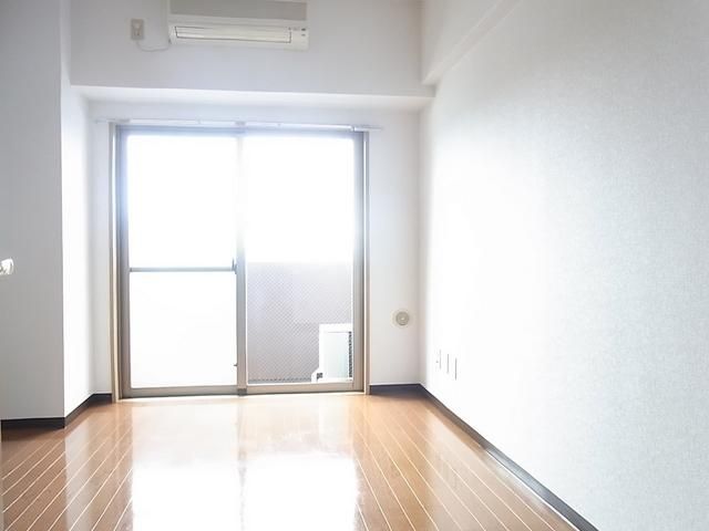 居室・リビング　★南向きのお部屋★