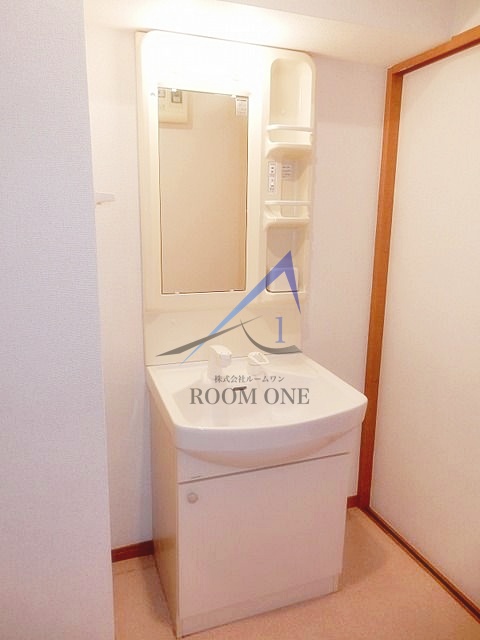 洗面設備　洗面台です。