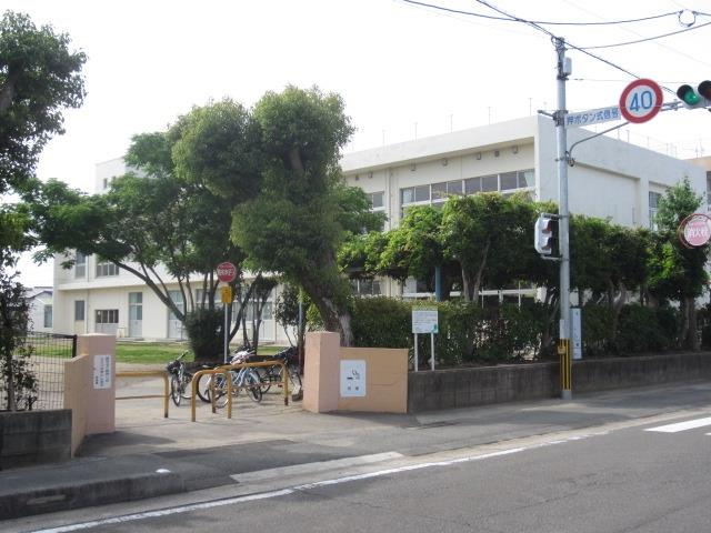 小学校　潮見小学校（小学校）まで1300m