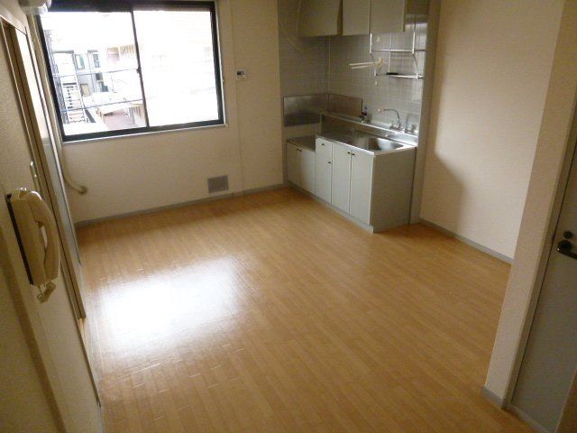 居室・リビング　ダイニングキッチンです。