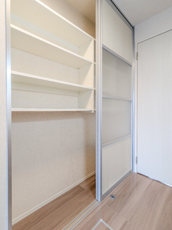 収納　図面と現状に相違がある場合には現状を優先