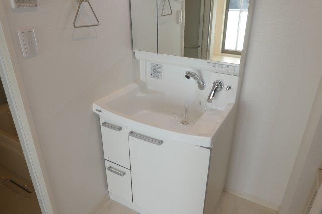 洗面設備　シャンプードレッサー