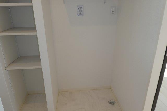 その他　洗濯機置き場