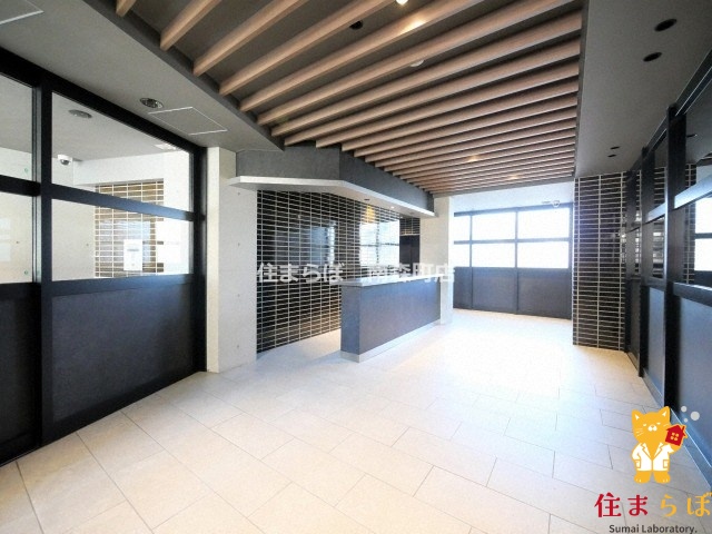 エントランス　「暮らしの設計図は、ここから始まります。」