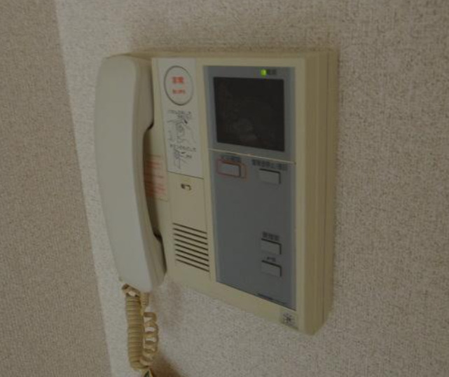 セキュリティ　別部屋の写真を使用しております。