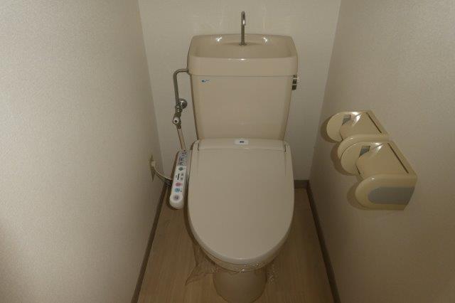 トイレ　ウォシュレット