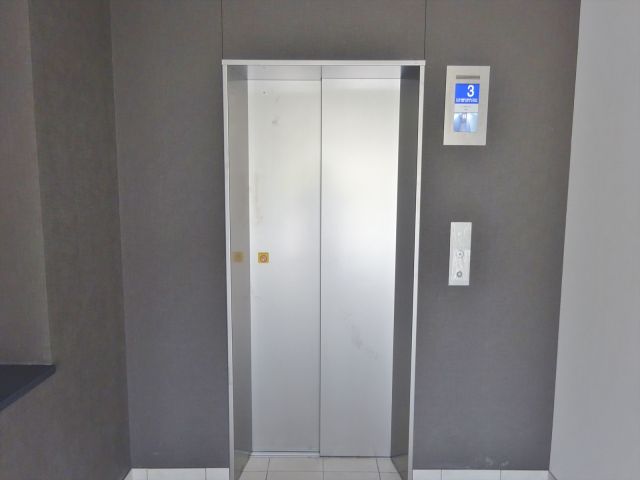 その他設備　エレベーター付きマンション