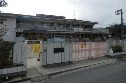 幼稚園・保育園　深川保育園（幼稚園・保育園）まで430m