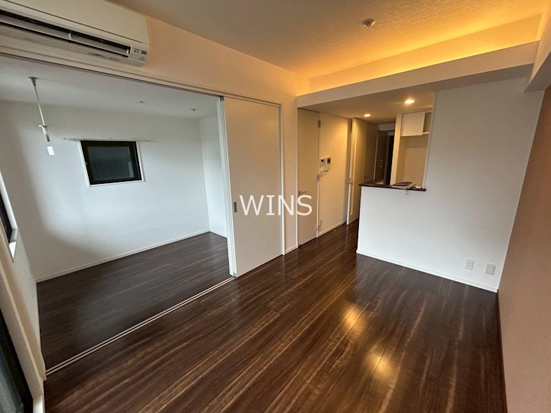 居室・リビング　別部屋参考写真です