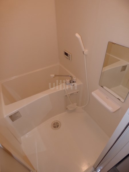 バス・シャワールーム　別室の画像です、ご参考までに