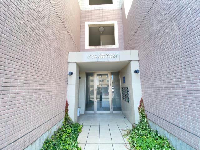 エントランス　エントランス部分