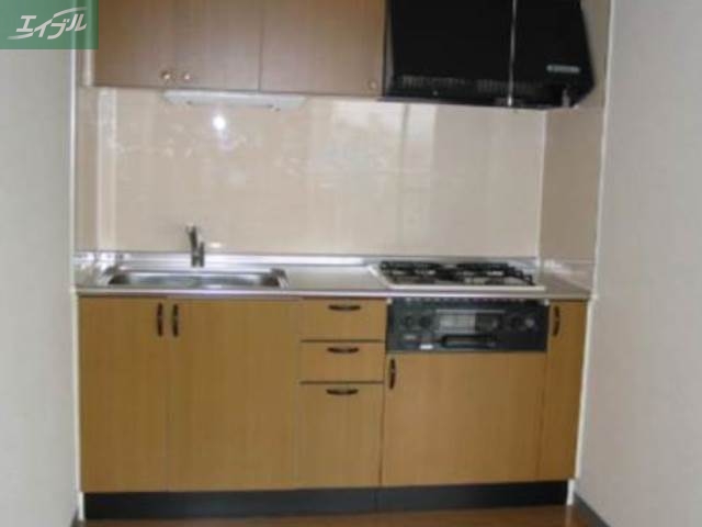 キッチン　同物件の別のお部屋の写真です。実際とは異なります。