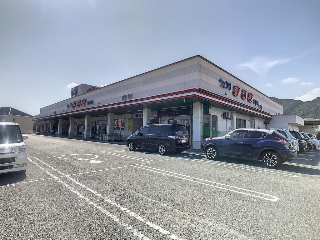 スーパー　ウェスタまるき山口宮野店（スーパー）まで680m