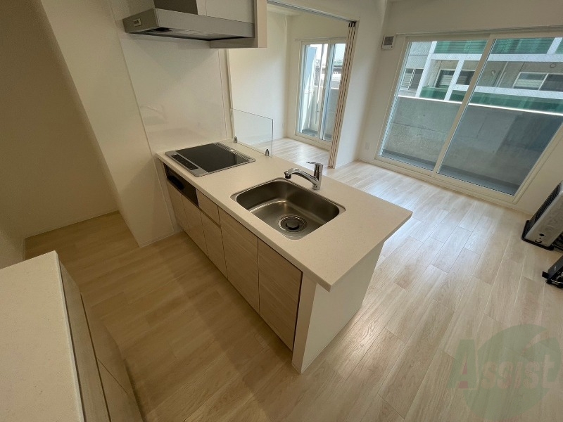 キッチン　キッチンはスペースも広々していて使いやすそうですよ！