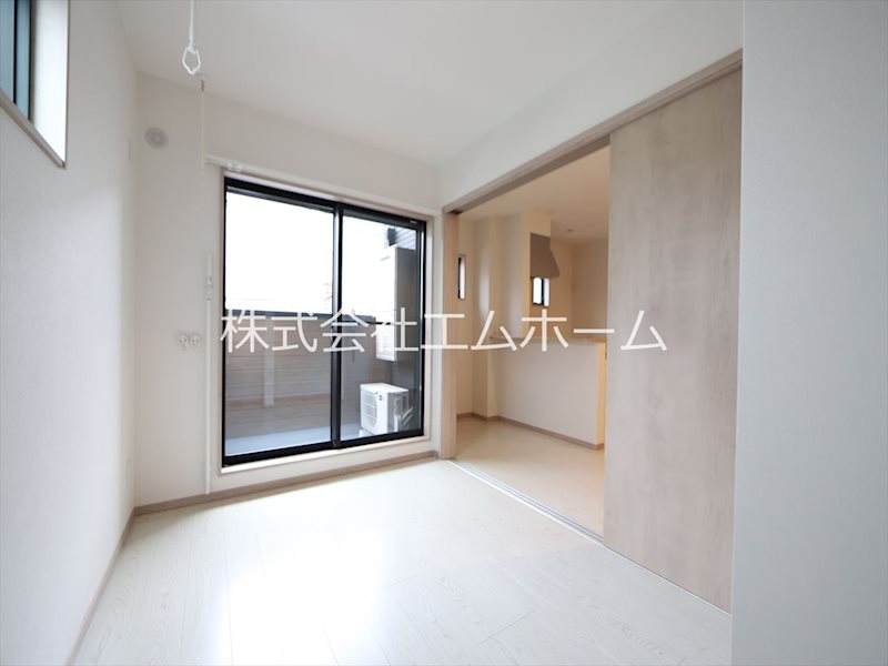 その他部屋・スペース　洋室4.2帖　オープンクローゼット付（収納充実してます）　バ