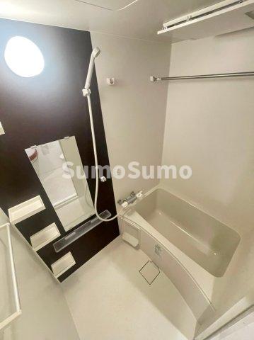 バス・シャワールーム　ゆったり過ごせるお風呂です