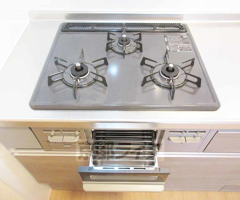 キッチン　嬉しい３口