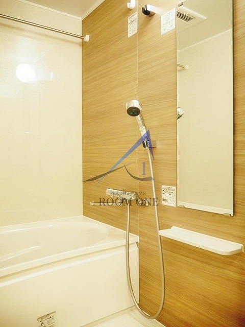 バス・シャワールーム　お風呂です。