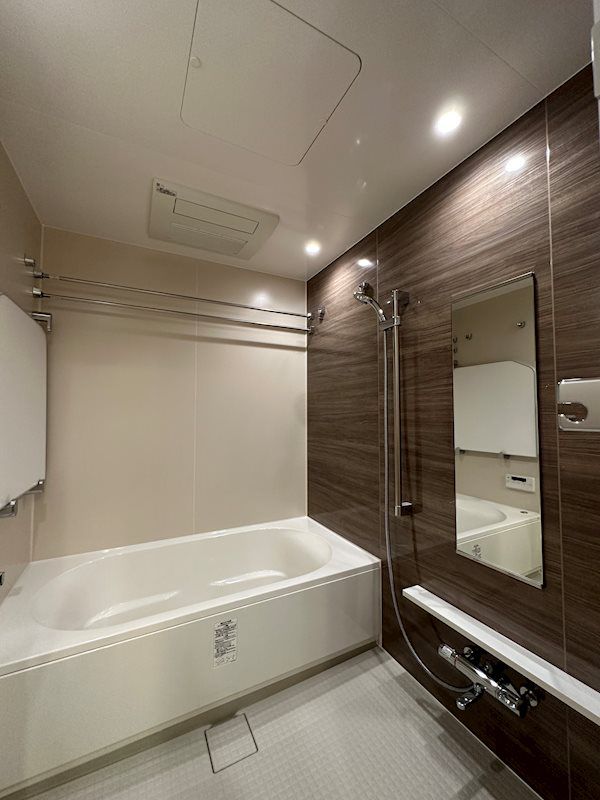 バス・シャワールーム