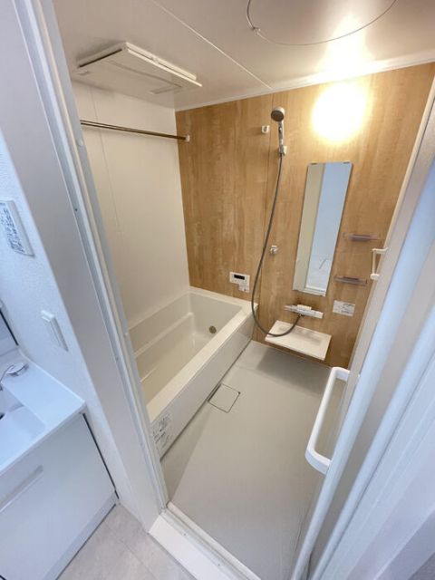 バス・シャワールーム