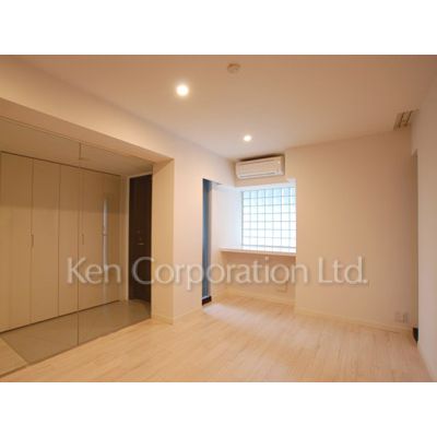 その他部屋・スペース　同タイプ1階のお部屋を撮影。仕様が異なることがあります。