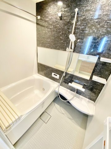 バス・シャワールーム　※同建物同型別のお部屋