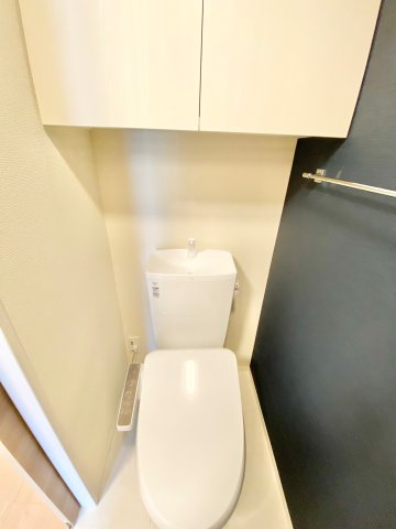 トイレ　※同建物同型別のお部屋