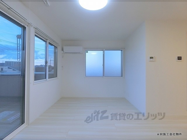 居室・リビング　リビング