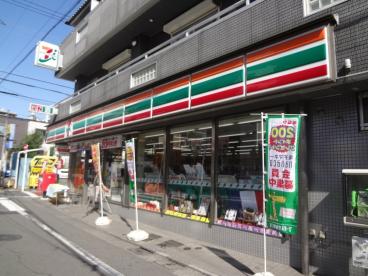 コンビニ　セブンイレブン 世田谷北沢店（コンビニ）まで119m