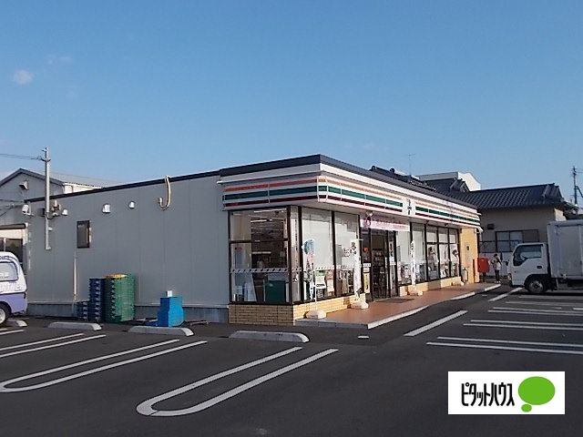 コンビニ　セブンイレブン富士市中丸店（コンビニ）まで519m