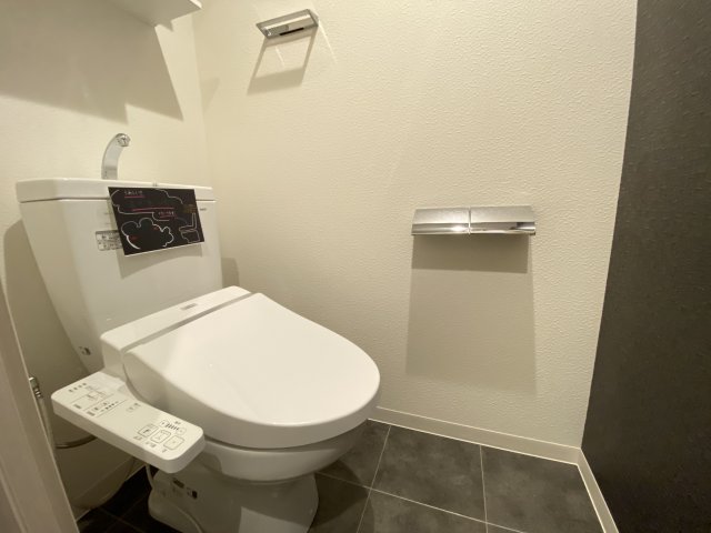 トイレ　同一タイプです。