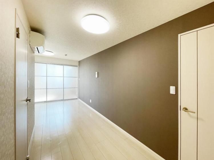 居室・リビング　※別部屋参考写真