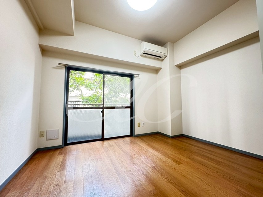 その他部屋・スペース　写真は反転タイプのものです。