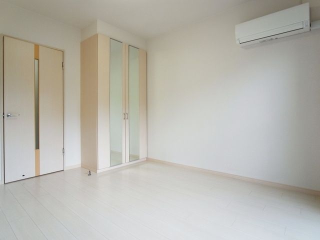 居室・リビング　☆7帖の洋室☆